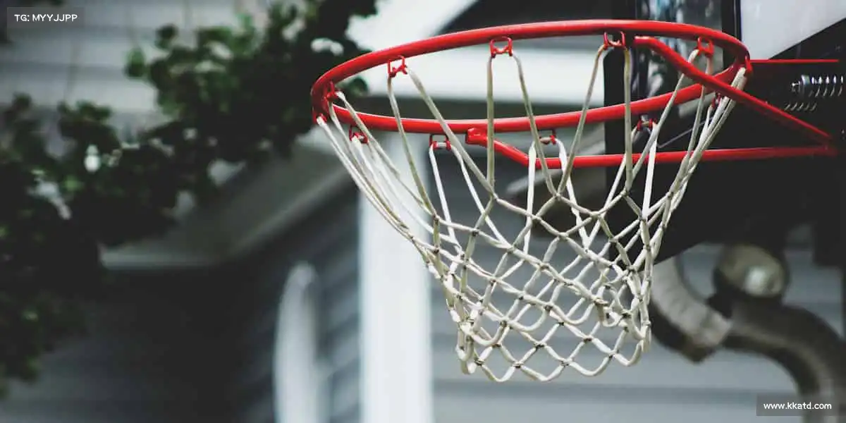 milan米兰🚣♂️逆流而上,用坚持划向胜利的彼岸!